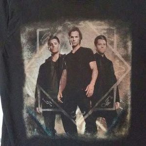 Supernatural Season 13 Promo tshirt Size L